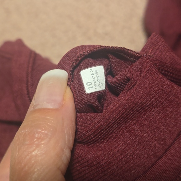 Lululemon Ebb to Street Tank with built in bra - Picture 4 of 4